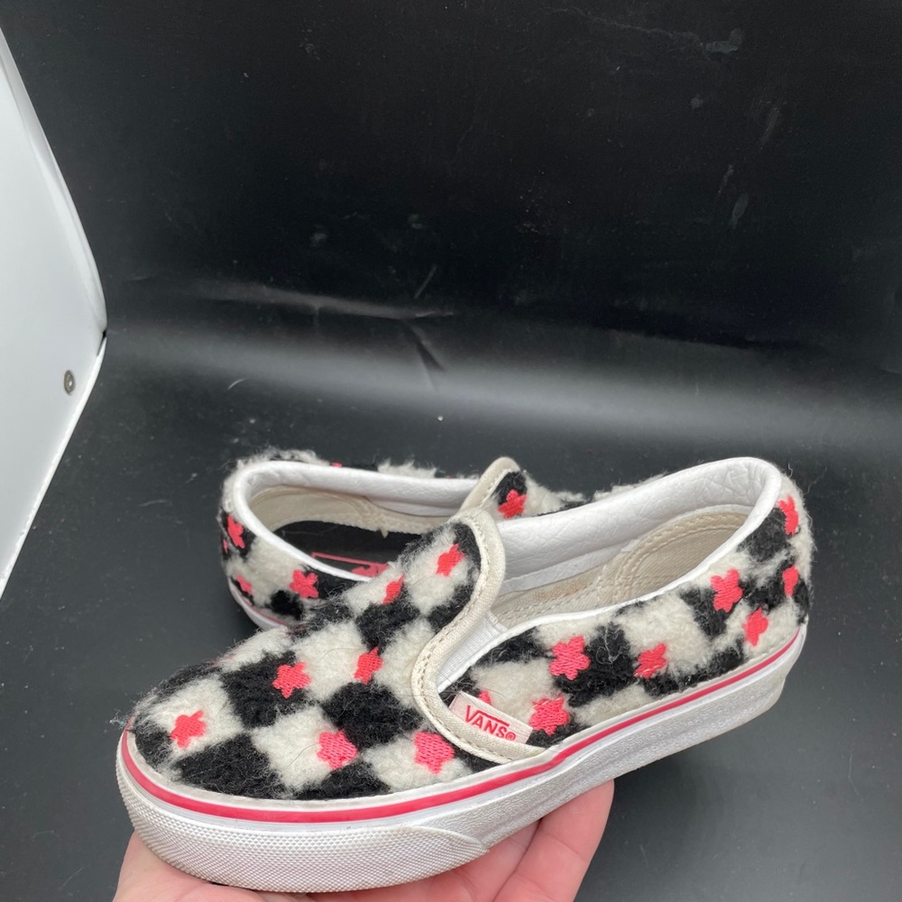 Vans Slip On Faux Fur Pink/Black Sneakers kids size 12.5